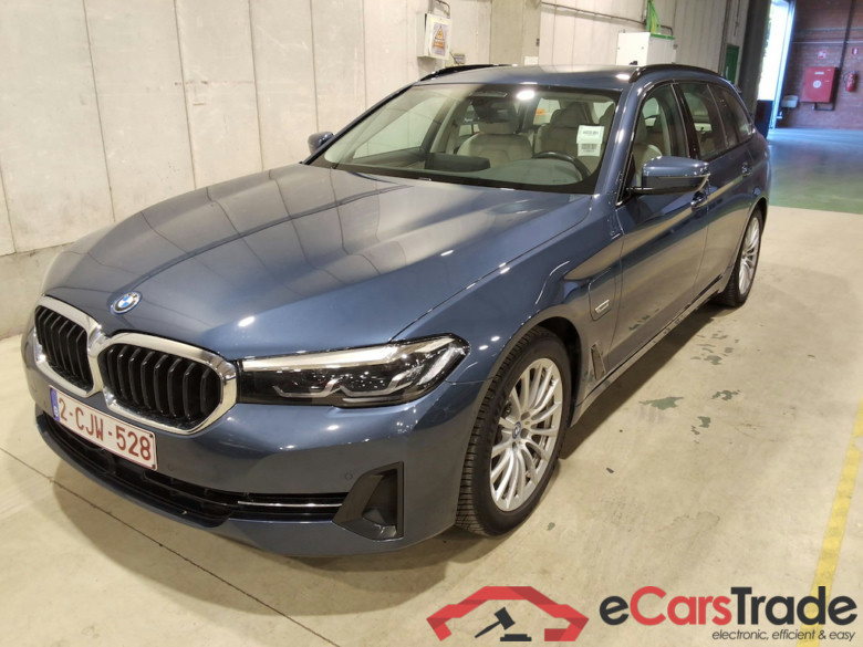 BMW 5-serie 2.0 530E TOURING AUTO