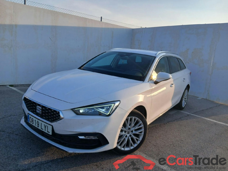 SEAT Nuevo León / 2020 / 5P / familiar SP 1.5 eTSI 110kW DSG S&S Xcellence Go L