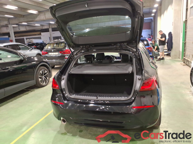 BMW 1 SERIES HATCH 1.5 116D (85KW) #3