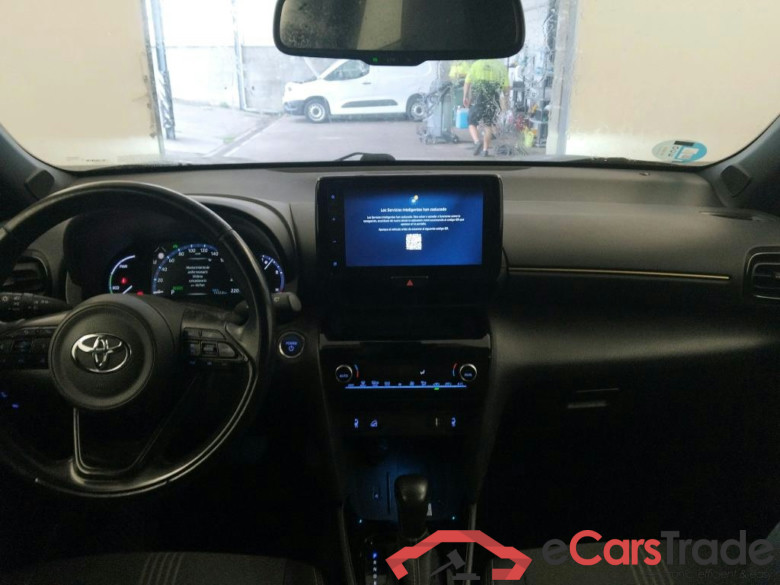 TOYOTA Yaris Cross / 2021 / 5P / todoterreno 1.5 120H Adventure #3