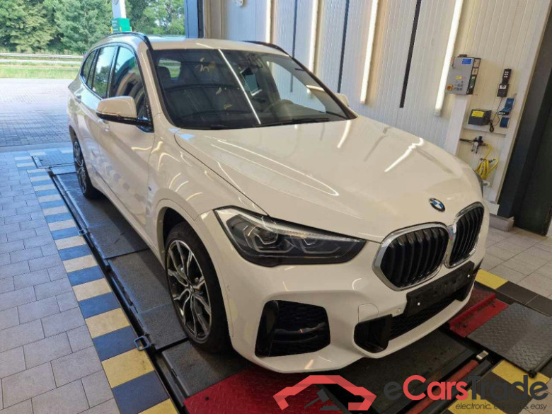 BMW X1 (F48)(2015->) DE - SUV5 xDrive20i EU6d, M Sport OPF, (Facelift) 2020 - 2022 #2
