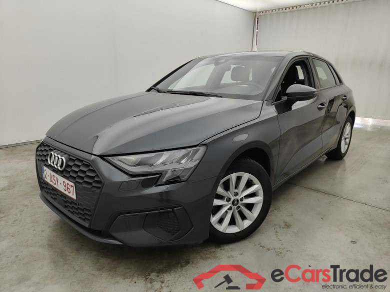 Audi A3 Sportback 2.0 30 TDi 85kW S tronic Business Ed. 5d #1