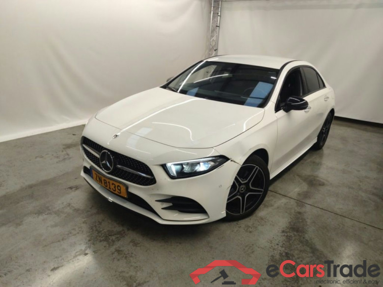 MERCEDES CLASSE A SEDAN (V177) A 250 e 160hp PHEV AMG Line 4d #1
