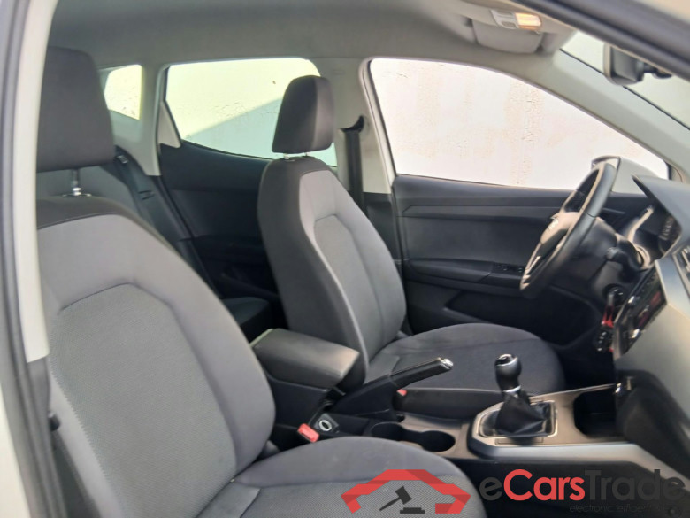 SEAT Arona / 2017 / 5P / todoterreno 1.0 TSI 70kW (95CV) Style Edition Eco (CX) #6