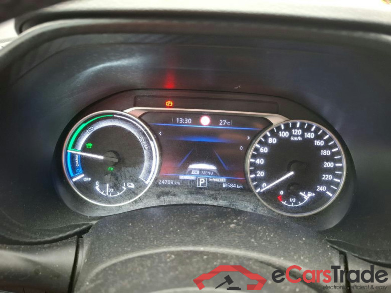 NISSAN Juke / 2019 / 5P / Crossover Hybrid 143 Business+ #6