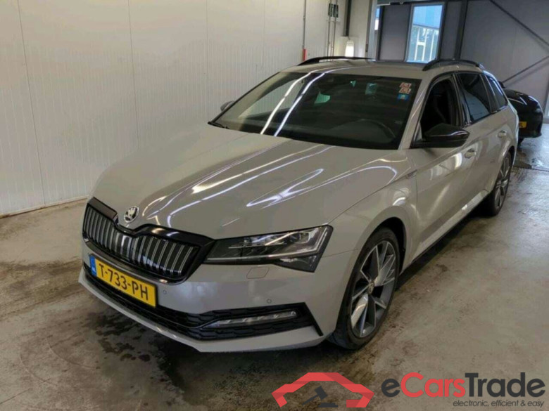 SKODA Superb Combi 1.4 TSI iV Sp. Bns