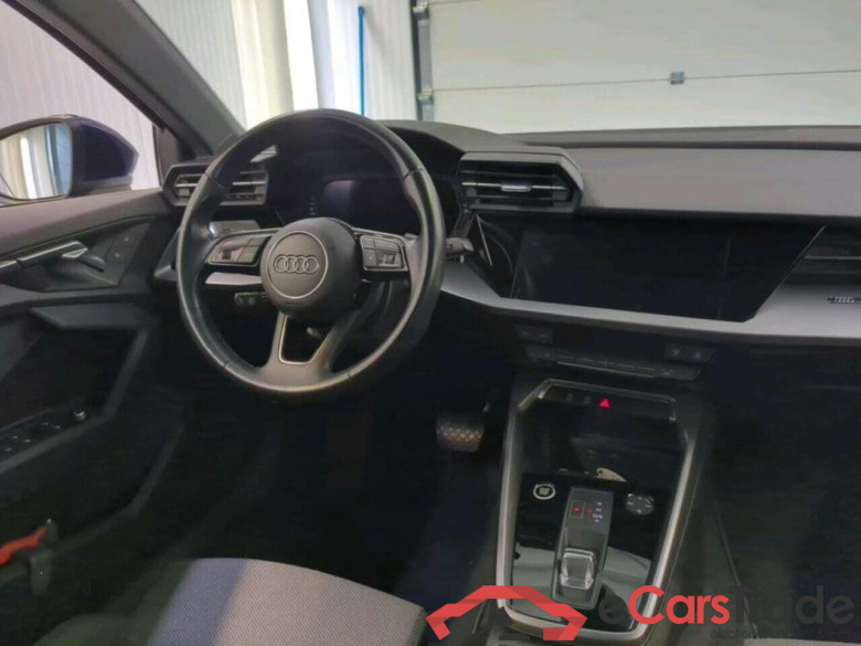 AUDI A3 Sportback 30 TFSI Adv edition #3