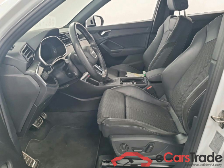 AUDI Q3 1.4 45 TFSI E S TRONIC S LINE #5