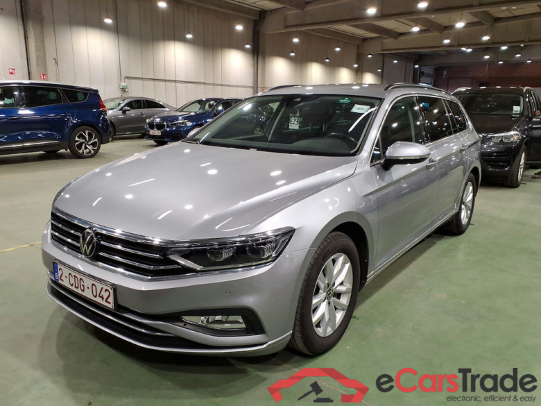 VOLKSWAGEN Passat 2.0 TDI 90KW MSQ VARIANT STYLE BUSINESS