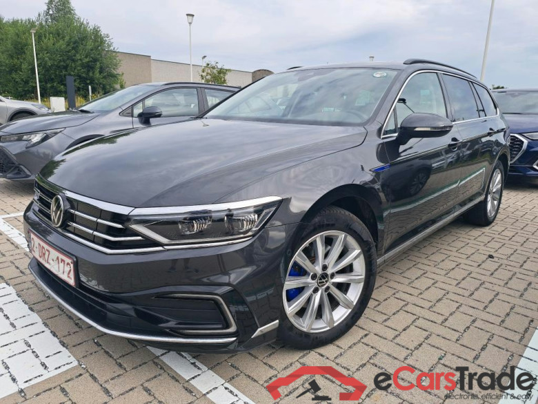 VOLKSWAGEN PASSAT VARIANT 1.4 TSI MSQ VARIANT GTE BUSINESS