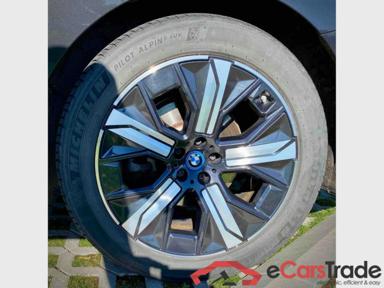 BMW iX (I20) iX 76.6 kWh xDrive40 #5