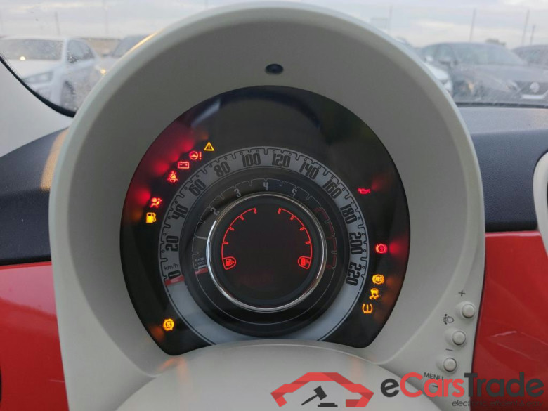 FIAT 500 / 2015 / 3P / berlina con portón Monotrim 1.0 Hybrid 51KW (70 CV) #4
