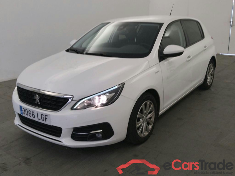 PEUGEOT 308 / 2017 / 5P / berlina con portón 5P Style BlueHDi 100 S&S 6 Vel. MAN