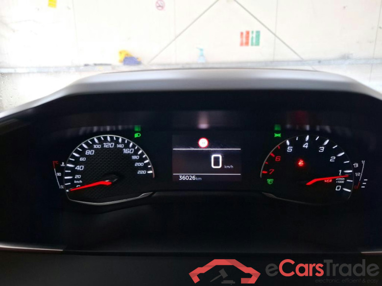 2008 Active Pack 1.2 PureTech 100CV BVM6 E6d #6