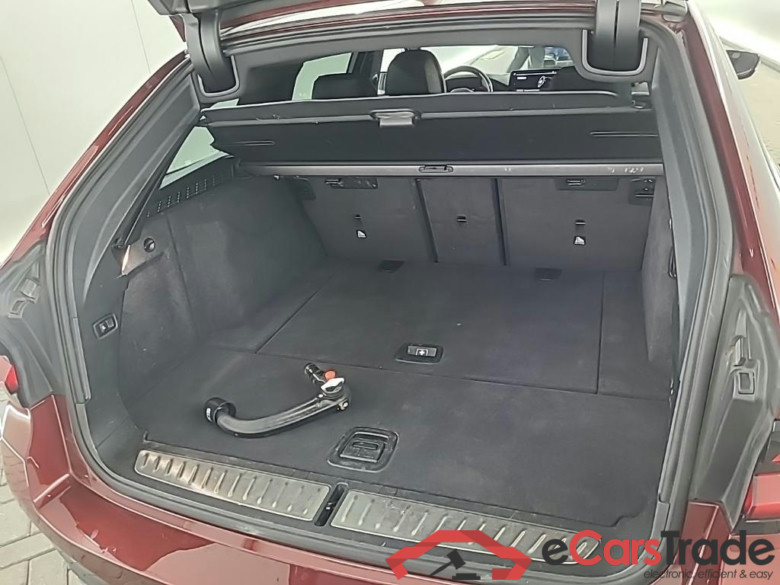 BMW 5-serie Touring 518dA Business Edition Plus 5D 110kW #5