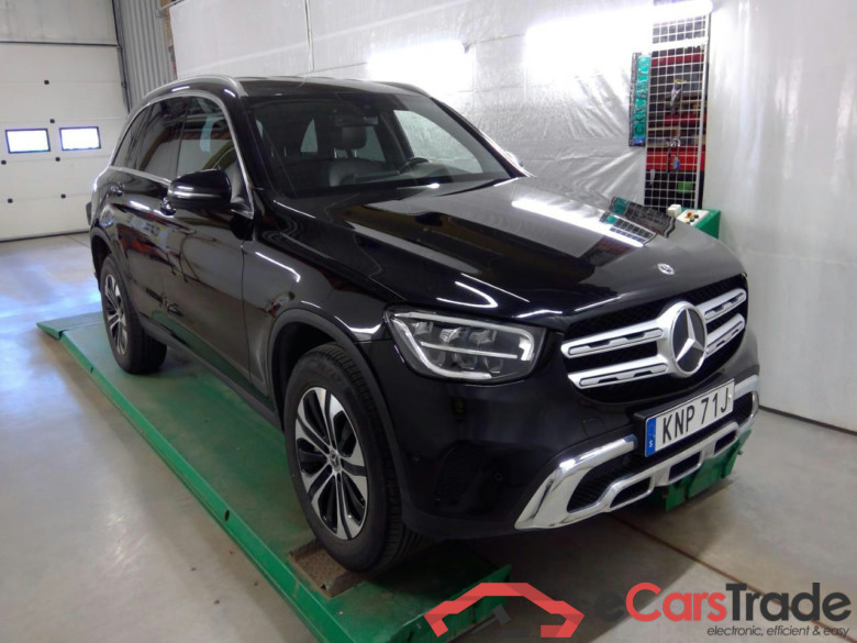 GLC 300 e 4Matic SE Edition #1