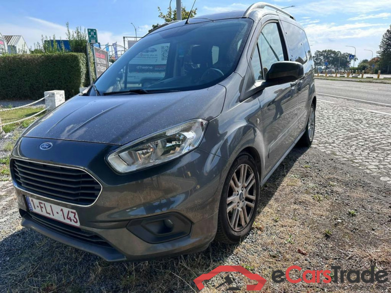 FORD Tourneo Courier Tourneo Courier 1.5 TDCi Titanium S/S (EU6.2)
