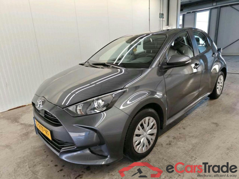 TOYOTA Yaris 1.5 VVT-i Active