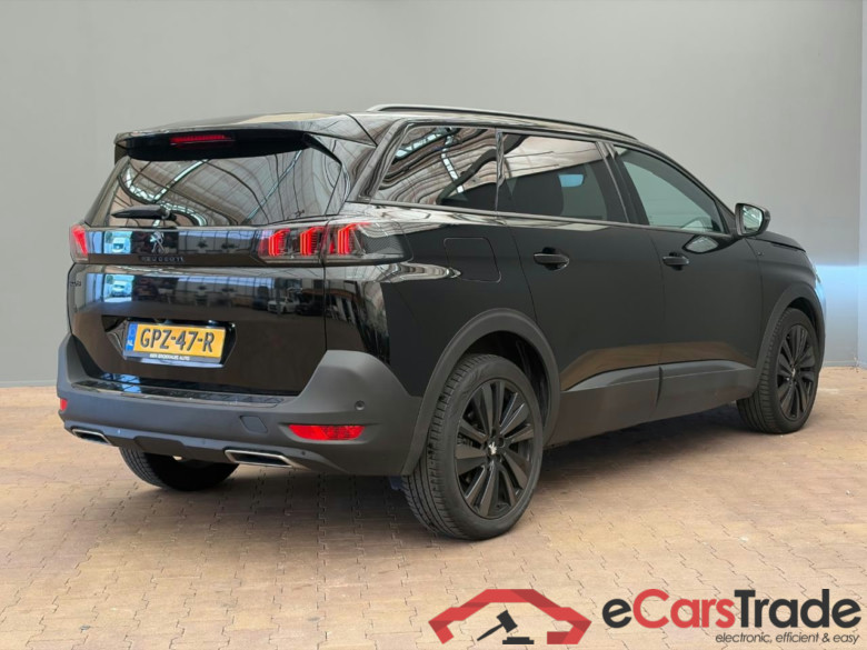 PEUGEOT 5008 1.2 Hyb. 136 GT #3