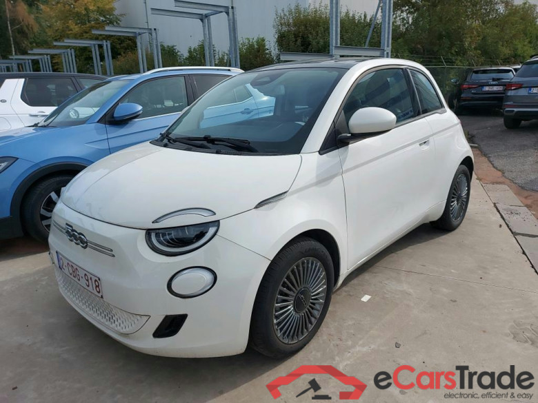 FIAT - FIA 500e 42Kwh 118PK Icon              ***           CHARGING PORT DAMAGED DUE TO ACCIDENT -  LADEANNSCHLUSS DEFECT DURCH UNFALL         ***           Pack Comfort & Winter & Keyless & Pano Roof    * ELECTRIC *