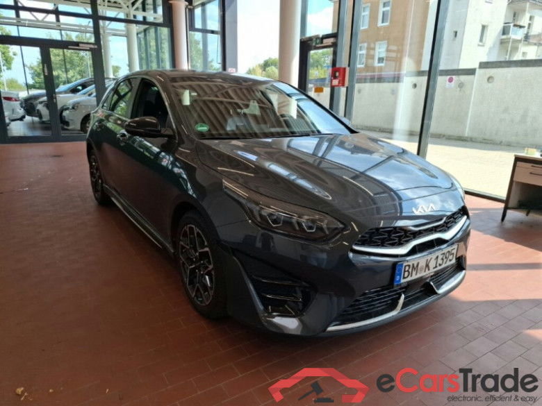 Kia Ceed  #1