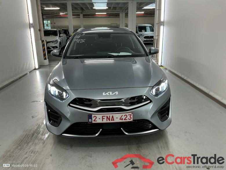 KIA CEE'D SPORTSWAGON 1.6 GDI PHEV BUSINESS LINE DCT #2
