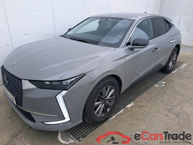 DS DS 4 / 2021 / 5P / berlina con portón BlueHDi 130 auto BASTILLE + #1