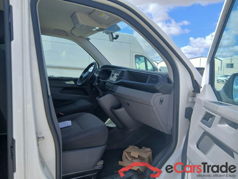 VOLKSWAGEN Transporter / 2020 / 4P / combi Kombi Corto TN 2.0 TDI 81kW (110CV) BMT #6