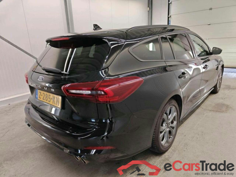 FORD Focus Wagon 1.0 EBH ST Line #2