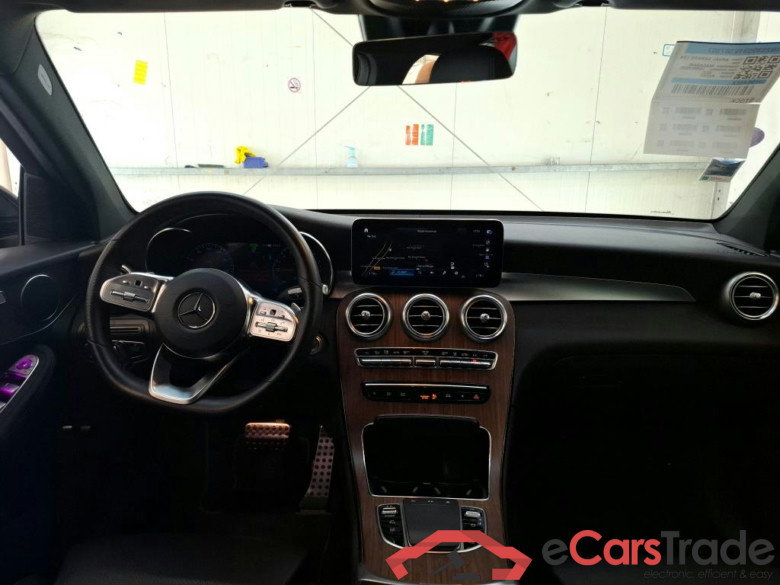 MERCEDES-BENZ GLC / 2019 / 5P / SUV 2.0 GLC 300 E AMG LINE 4MATIC #6