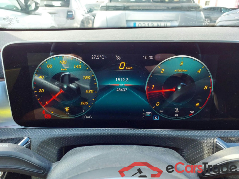 MERCEDES-BENZ CLA / 2019 / 4P / coupé CLA 200 D DCT #4