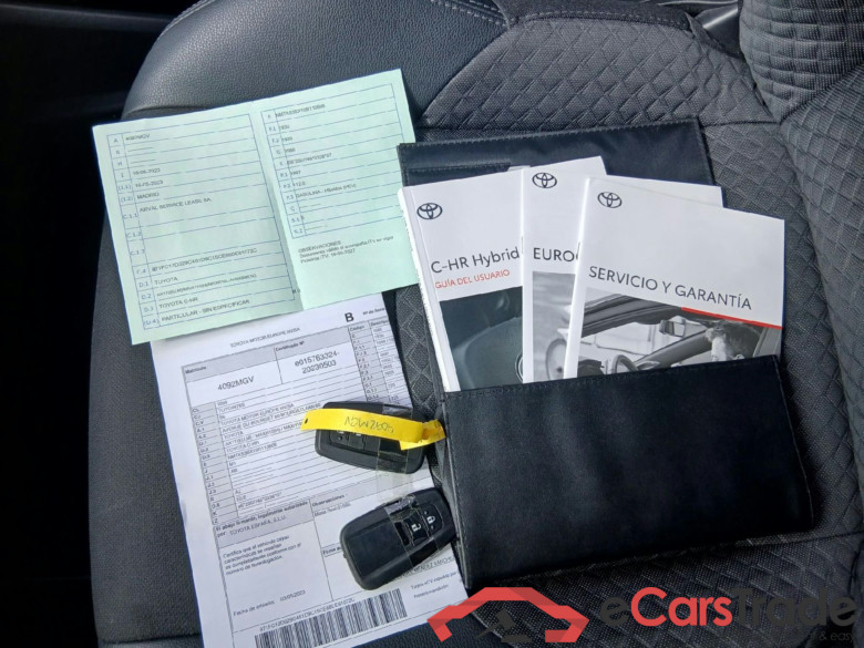 TOYOTA C-HR / 2019 / 5P / todoterreno 2.0 180H Advance #5