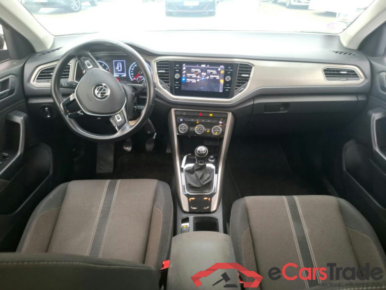 VOLKSWAGEN T-Roc / 2017 / 5P / SUV 1.0 TSI 110 LOUNGE BUSINESS #5