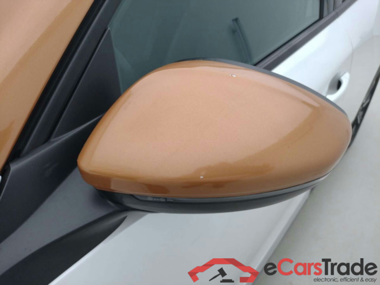 PEUGEOT 2008 1.2 PURETECH S&S ALLURE #5