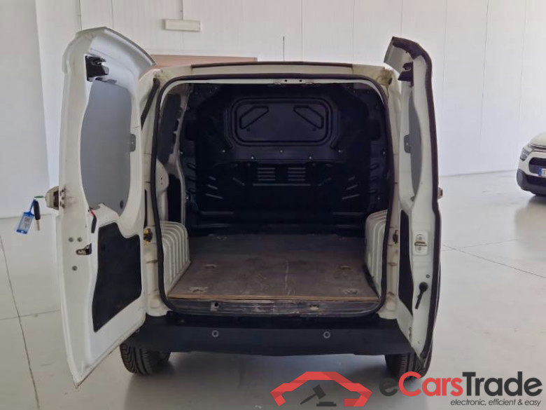 FIAT FIORINO / 2016 / 4P / VETT. FURGONATA 1.3 MULTIJET 95 CV E6D-TEMP SX #4