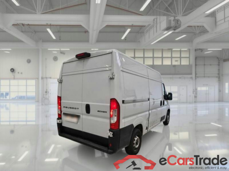 PEUGEOT BOXER / 2023 / 4P / FURGONE 2.2 BLUEHDI 120 SeS 330 L2H2 #2