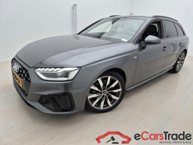 AUDI A4 Avant 35 TFSI S ed comp #1
