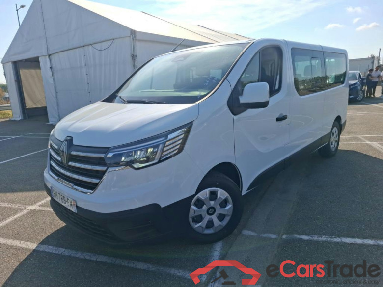 RENAULT Trafic / 2021 / 4P / Combi grand evolution Blue dCi 150 - 24b