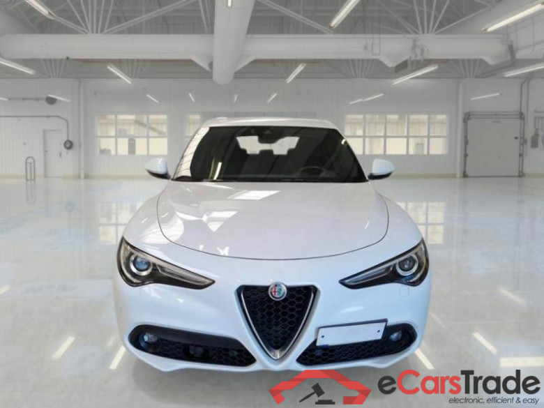 ALFA ROMEO STELVIO / 2017 / 5P / SUV 2.2 TD 190 CV SUPER BUSINESS AT8 Q4 #6