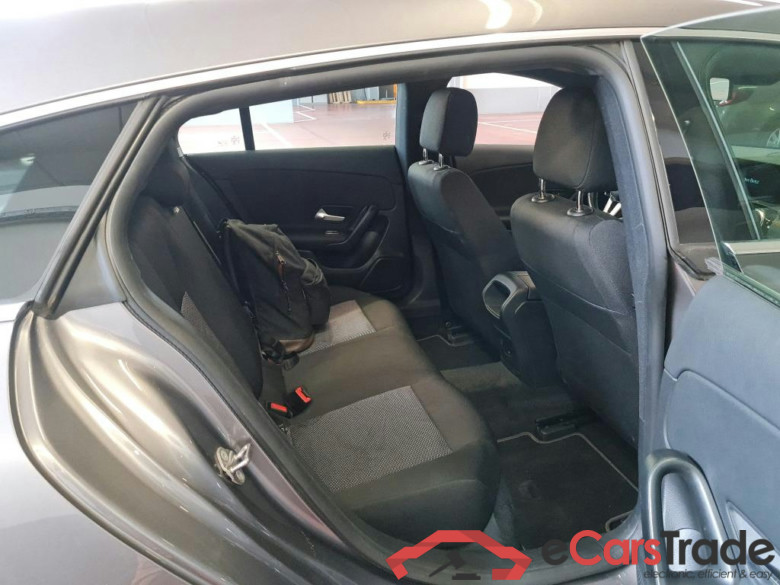 MERCEDES-BENZ CLA - Klasse 2.0 CLA 180 D BUSINESS SOLUTION DCT #6