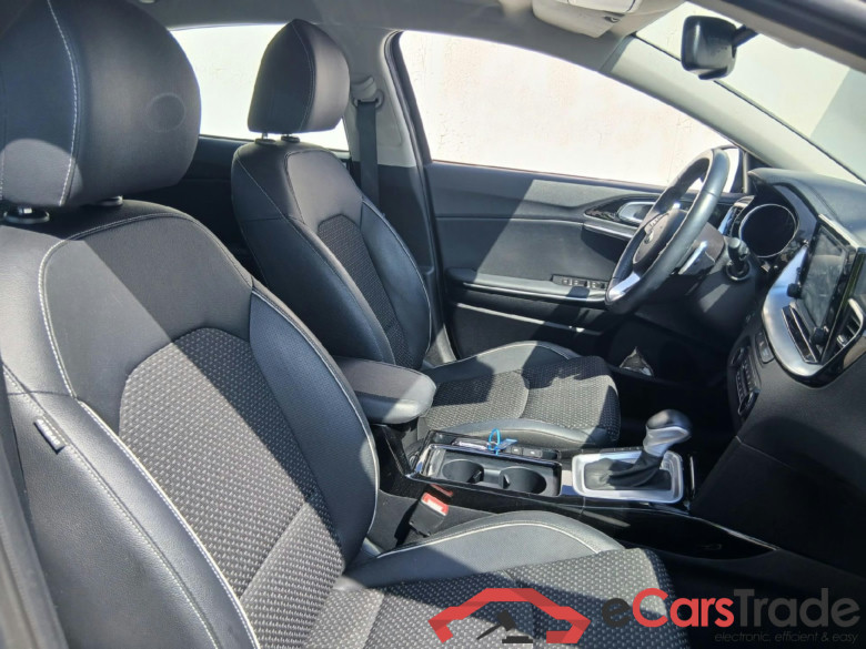 KIA XCeed 1.6 GDi PHEV 104kW (141CV) eDrive (AC) #6