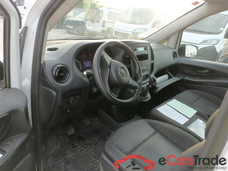 MERCEDES-BENZ Vito / 2014 / 4P / furgón 114CDI TD 100kW furgón Pro compacta #3