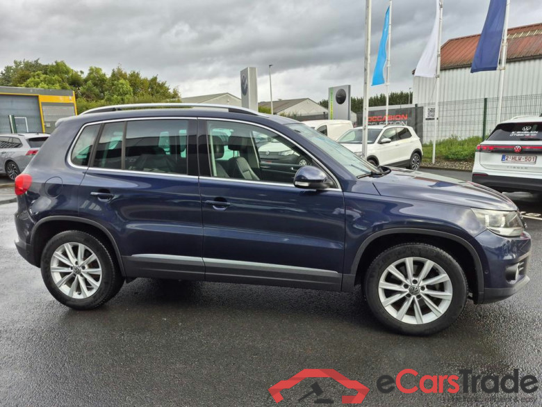VOLKSWAGEN Tiguan Tiguan Sport & Style 2.0 TDI SCR BlueMotion Technology 81 kW (110 ch) 6 vitesses manuel #3