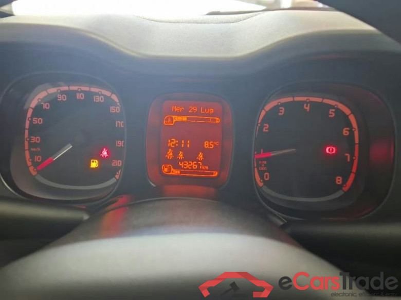 FIAT PANDA / 2011 / 5P / BERLINA 0.9 TWINAIR TURBO 85CV WILD 4X4 #4