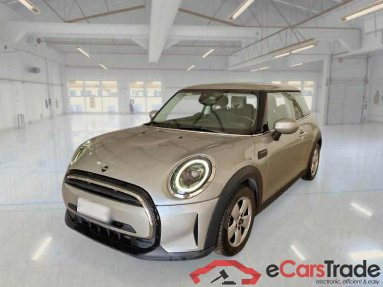 MINI MINI / 2021 / 3P / BERLINA COOPER ESSENTIAL AUTO