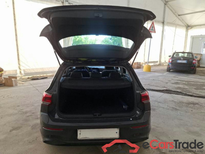 VOLKSWAGEN GOLF / 2019 / 5P / BERLINA 2.0 TDI SCR 85KW LIFE #5