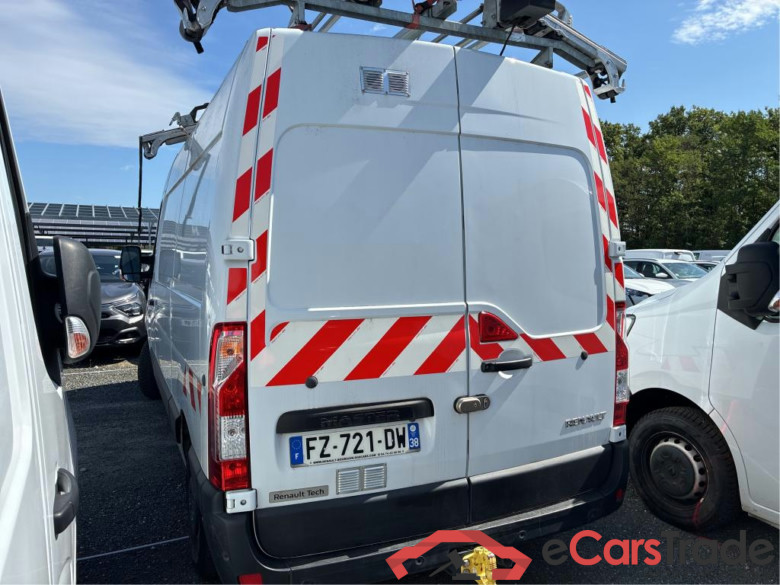 RENAULT Master / 2019 / 4P / Fourgon tôlé FG Tr GCF F3500 L2H2 Energy dCi 150 #2