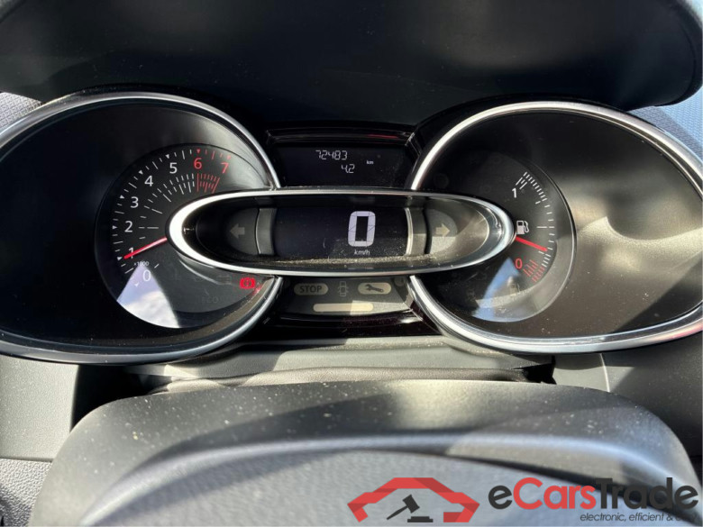 Clio IV Trend 0.9 TCe 90CV BVM5 E6 #6