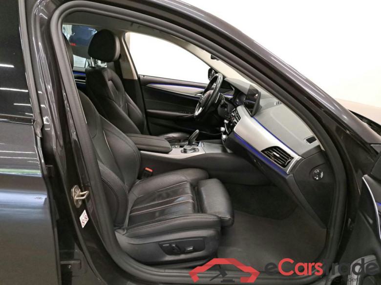 BMW - BMW 5 BERLINE 518dA 136PK Business Edition With Dakota Heated Sport Seats & Shadow Line #3