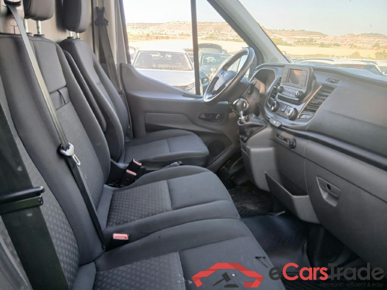 FORD Transit / 2013 / 4P / furgón 350 96kW L4H3 Van Trend RWD MHEV #6